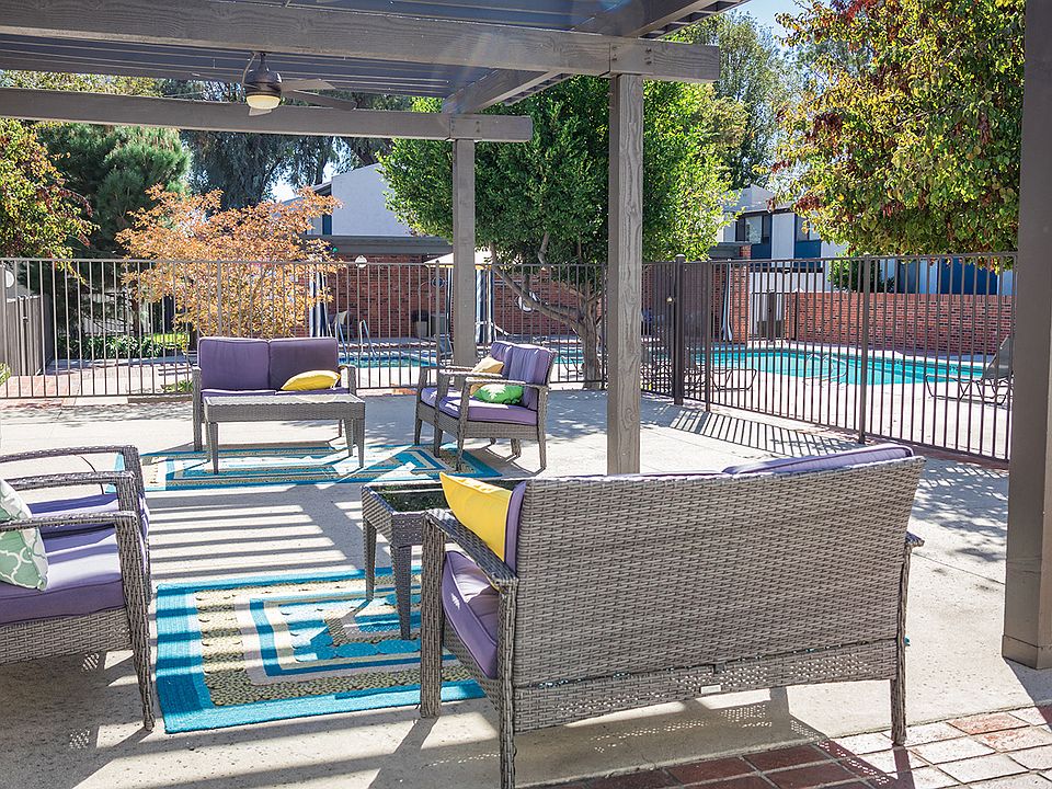 Lounge Area