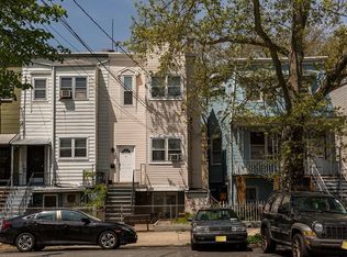 86 Waverly St, Jersey City, NJ 07306