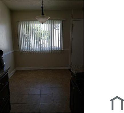 3rd image of 901 E La Palma Dr #15