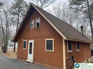 110 Oppossum Run, Bushkill, PA 18324