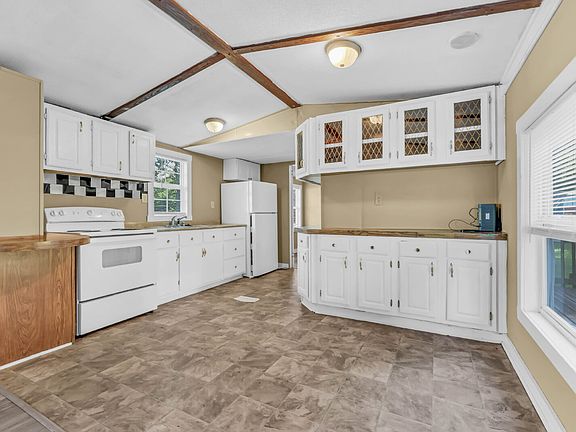5th image of 2558 Liverpool Rd