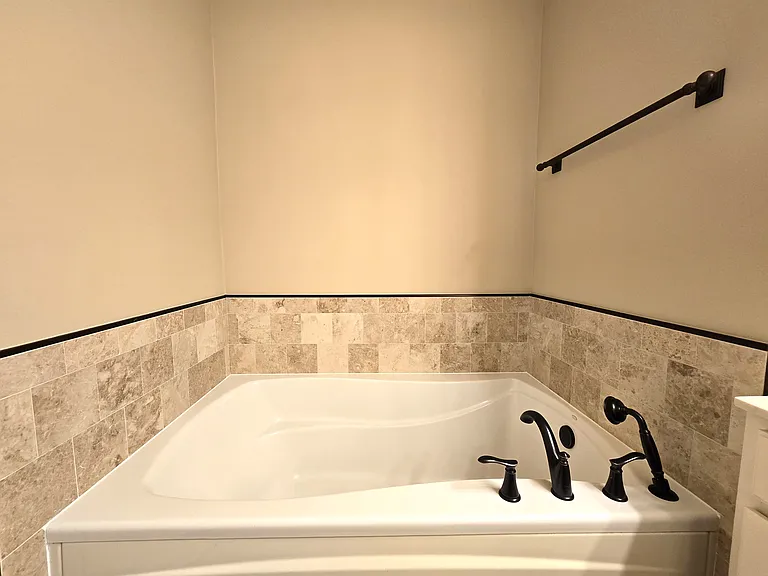 5311 Wildspring Dr — Photo 6