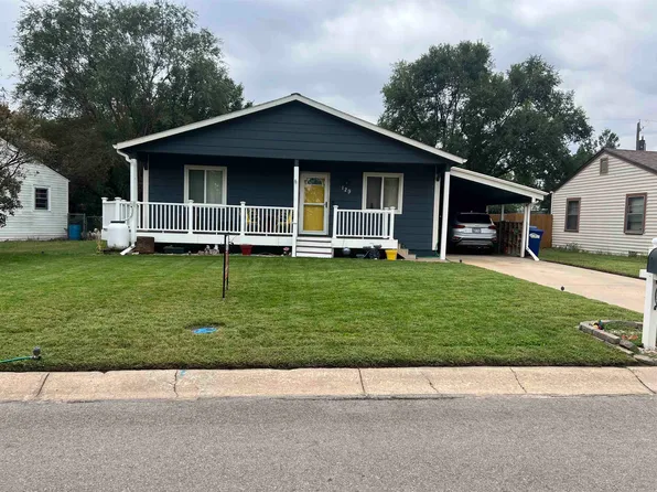 129 E Spencer Dr, Haysville, KS 67060