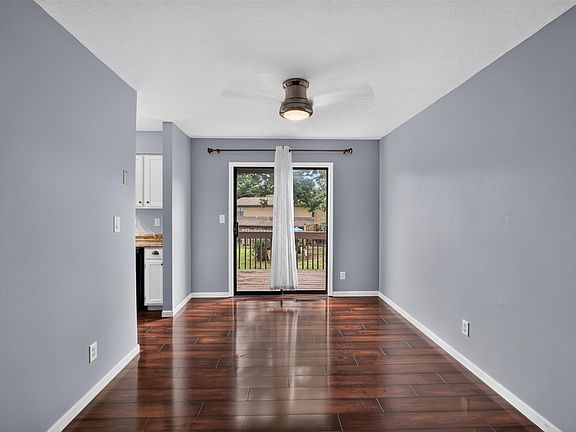 4th image of 2801 W Broadway APT S2