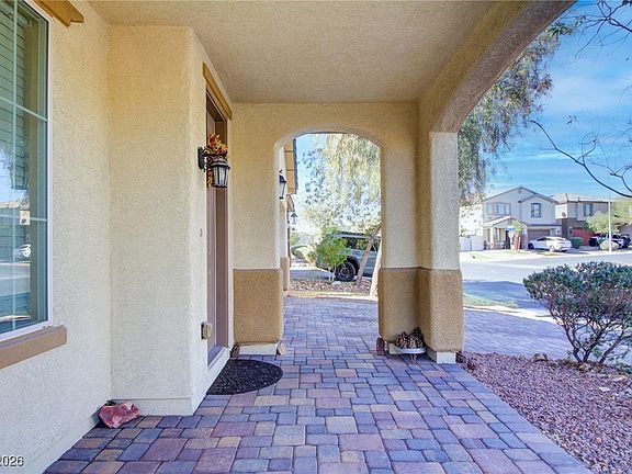5th image of 4045 Crystal Island Ave
