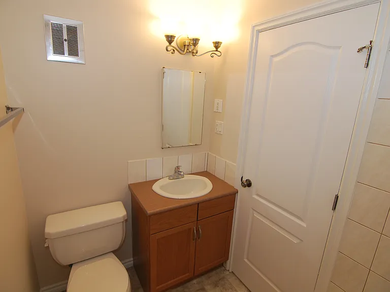 10235 114th St NW — Photo 18