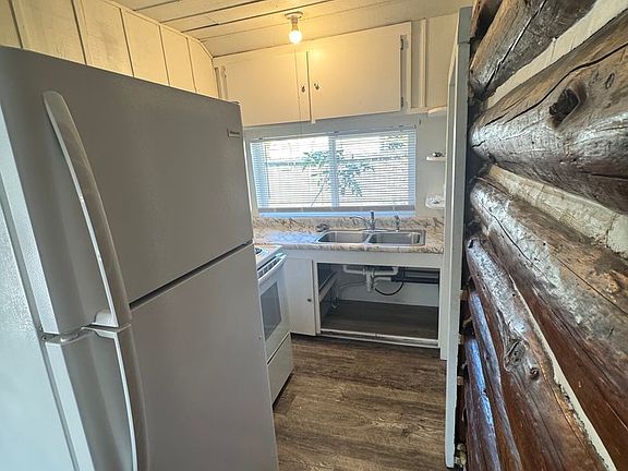 4th image of 1221 Thomas Rd #1-7