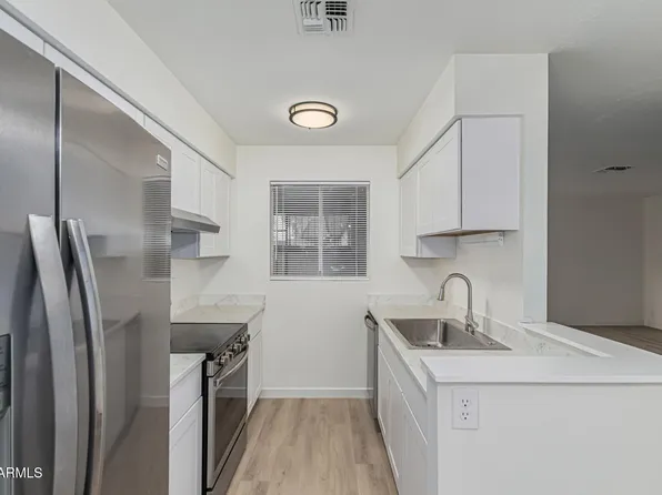 9019 W ELM Street #5, Phoenix, AZ 85037