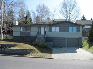 820 Sherwood St, Moscow, ID 83843
