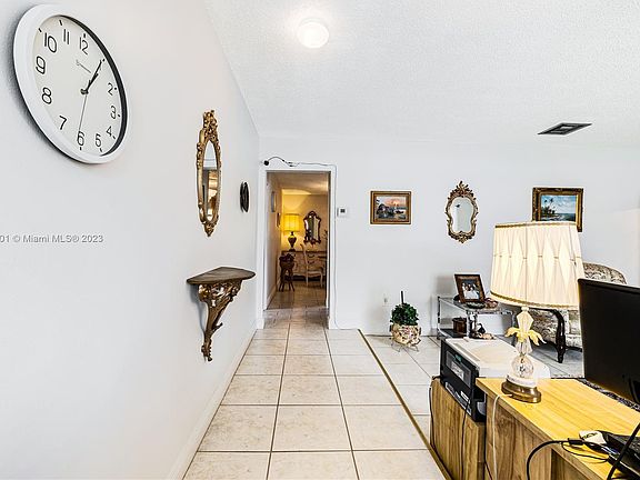 4th image of 9500 SW 64th St