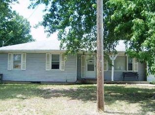 206 N 5th St, Cleveland, MO 64734