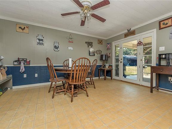 5th image of 477 Wilder Rd
