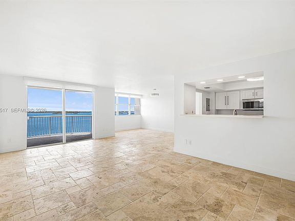 3rd image of 1420 Brickell Bay Dr APT 1401A