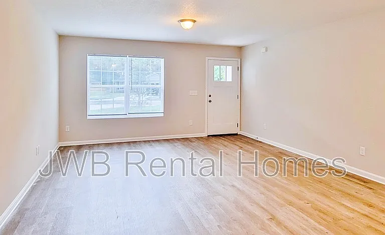 4030 Spring Glen Rd — Photo 6