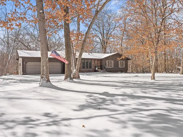 9923 219th St N, Forest Lake, MN 55025