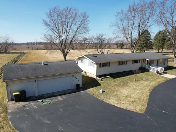 4605 S Ridgeway Rd, Ringwood, IL 60072