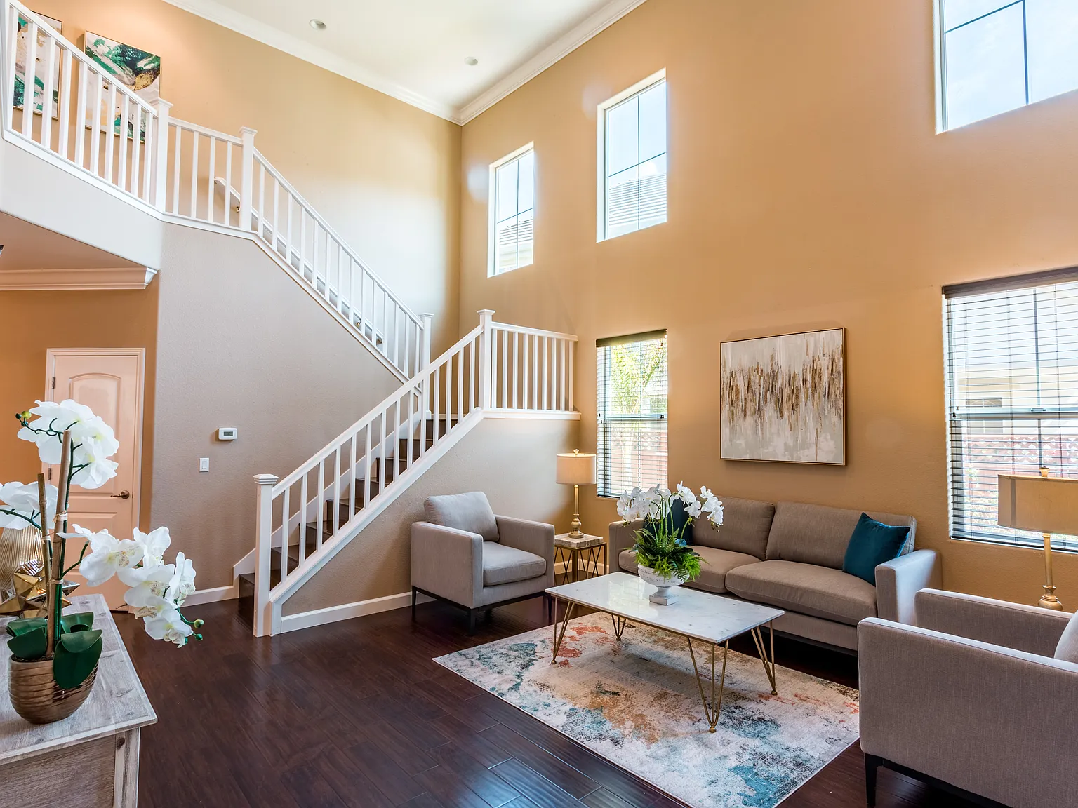 4 bed, 3.5 bath, 3112 sqft, $4,000 — Photo 4