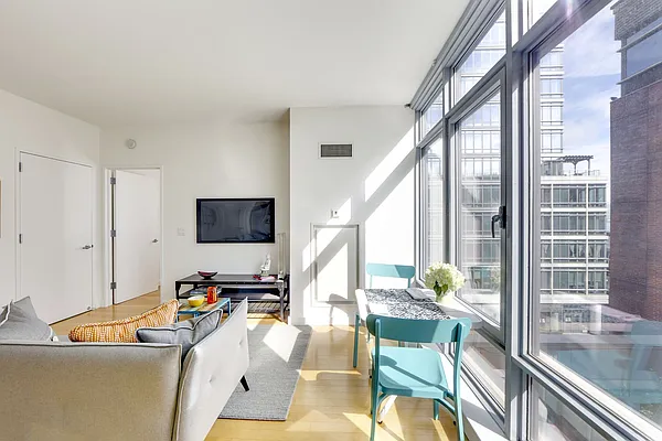 Sold by Compass | media 14