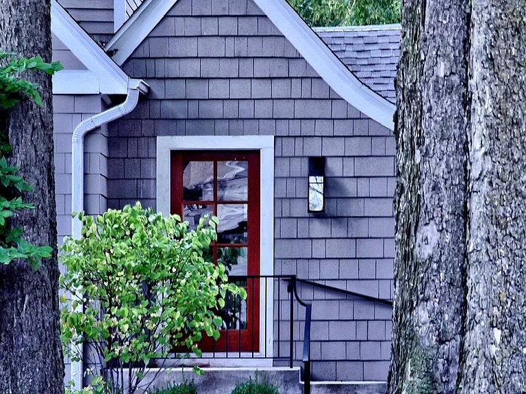 1100 W Riverview Dr — Photo 7