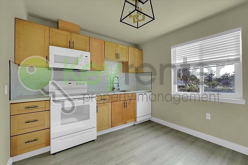 1st image of 5735 Falconer Way APT D