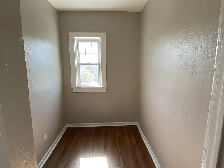 445-453 Albany Ave #C3 — Photo 3