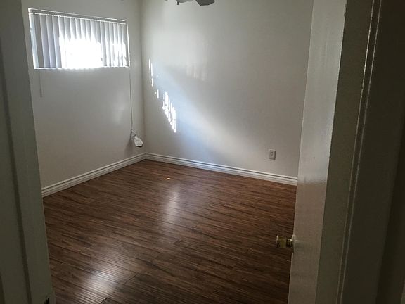 2nd image of 527 E Hazel St APT 5