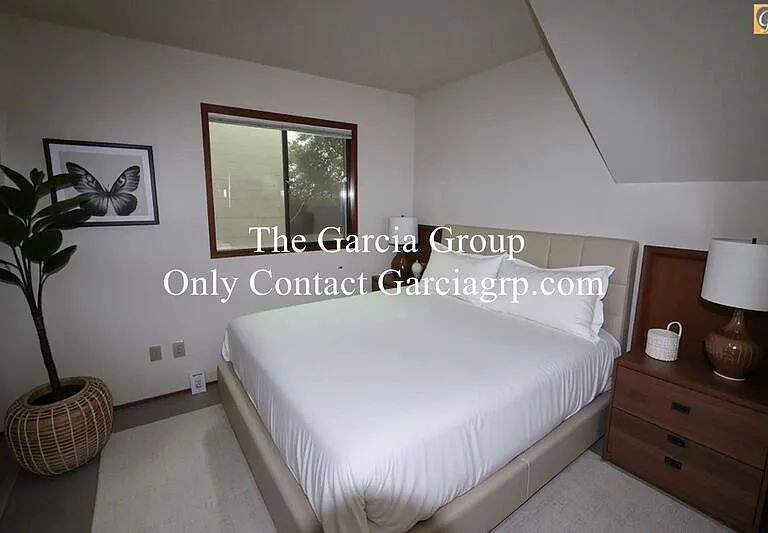 602 S California St — Photo 18
