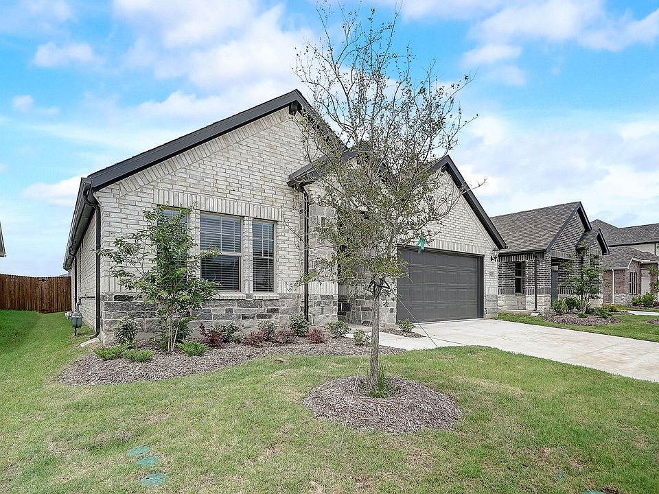 1st image of 3902 High Valley Dr