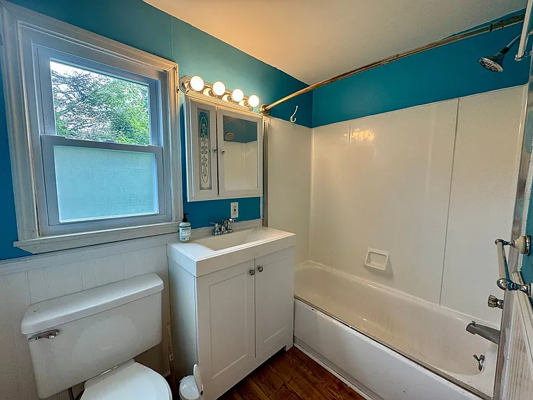 27 Minott St #7 — Photo 11