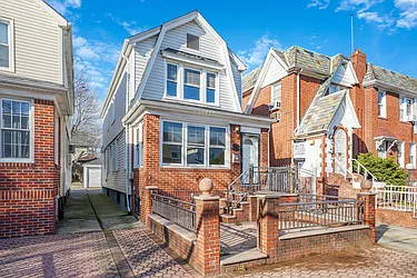 Sold by Suits Realty