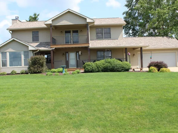 23-204 Broadview Dr, Lanark, IL 61046