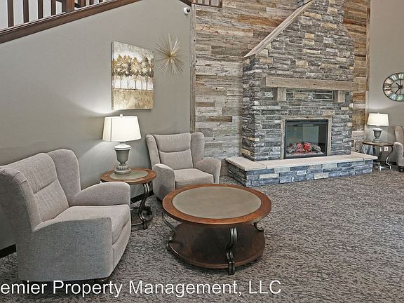 4th image of 3200 Old Stone Way NE APT 206