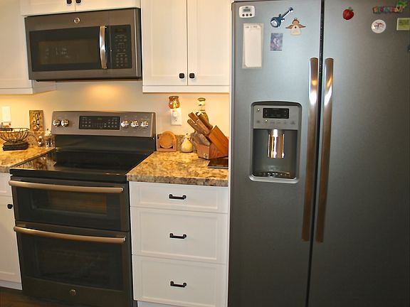 4th image of 2440 Country Club Blvd APT 205