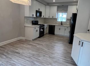 50 Stuyvesant Ave, Lyndhurst, NJ