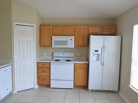 2nd image of 3164 Pigeon Cove St