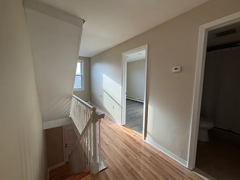 36 Cork St — Photo 13