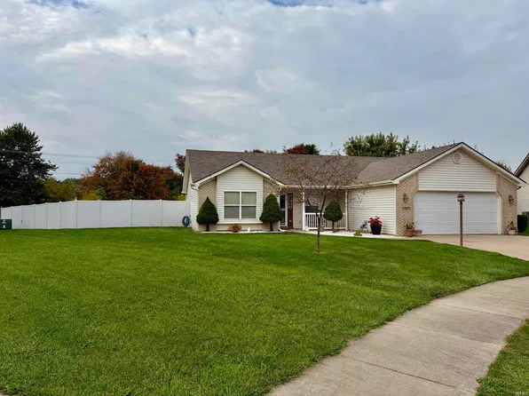 457 Tecumseh St, Warsaw, IN 46582