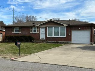 450 Capri Dr, Nashville, TN 37209