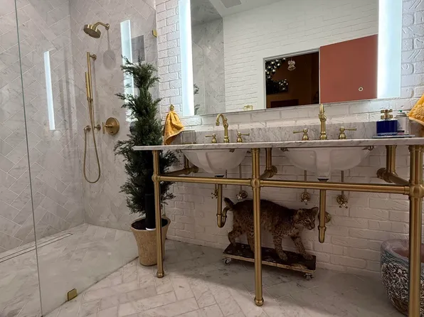 102 Ogden Avenue image 14 of 33