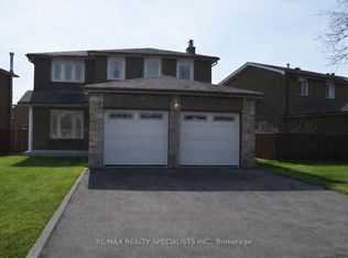 4085 Longo Cir, Mississauga, ON L4T 4C6