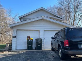 326 Park Ave W #A, Cary, IL 60013