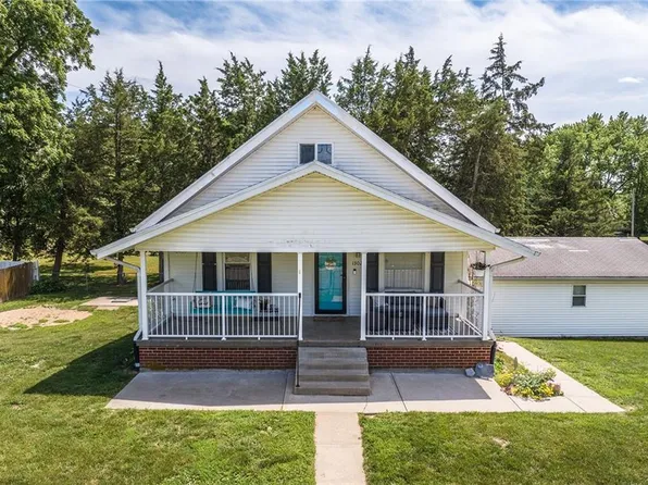 1302 Randolph St, Saint Joseph, MO 64505