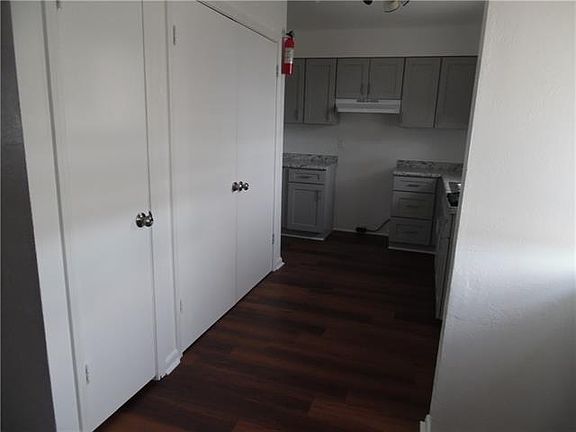 3rd image of 2 Summerton Dr APT 380