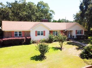 625 Highland Woods Dr E, Mobile, AL 36608