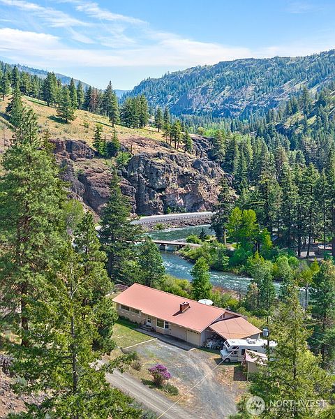 2nd image of 15547 State Route 410