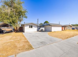 343 E Lingard St, Lancaster, CA 93535