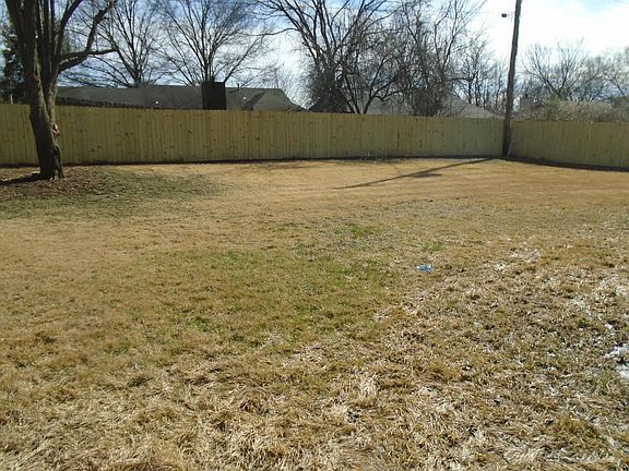 4th image of 4833 Northdale Dr