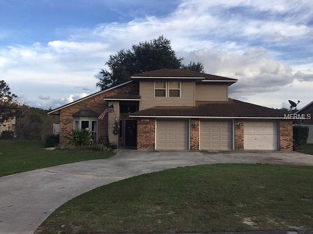 1st image of 2410 Crest Dr