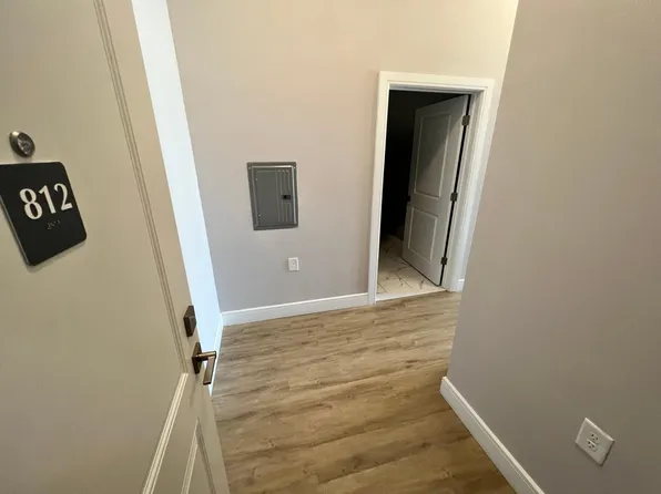 134 Baldwin Avenue image 17 of 28