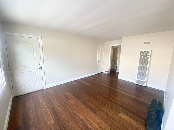 3rd image of 6601 E Ocean Blvd APT 2